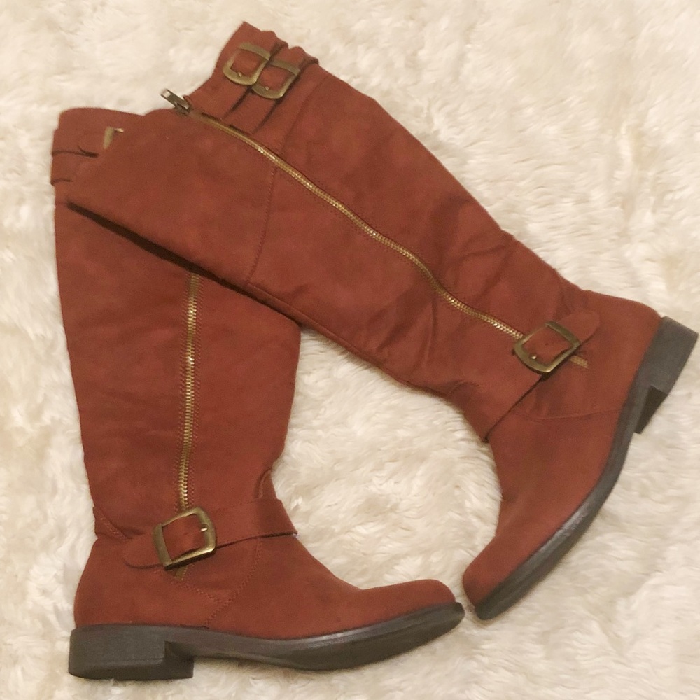 JustFab Rust colored boot